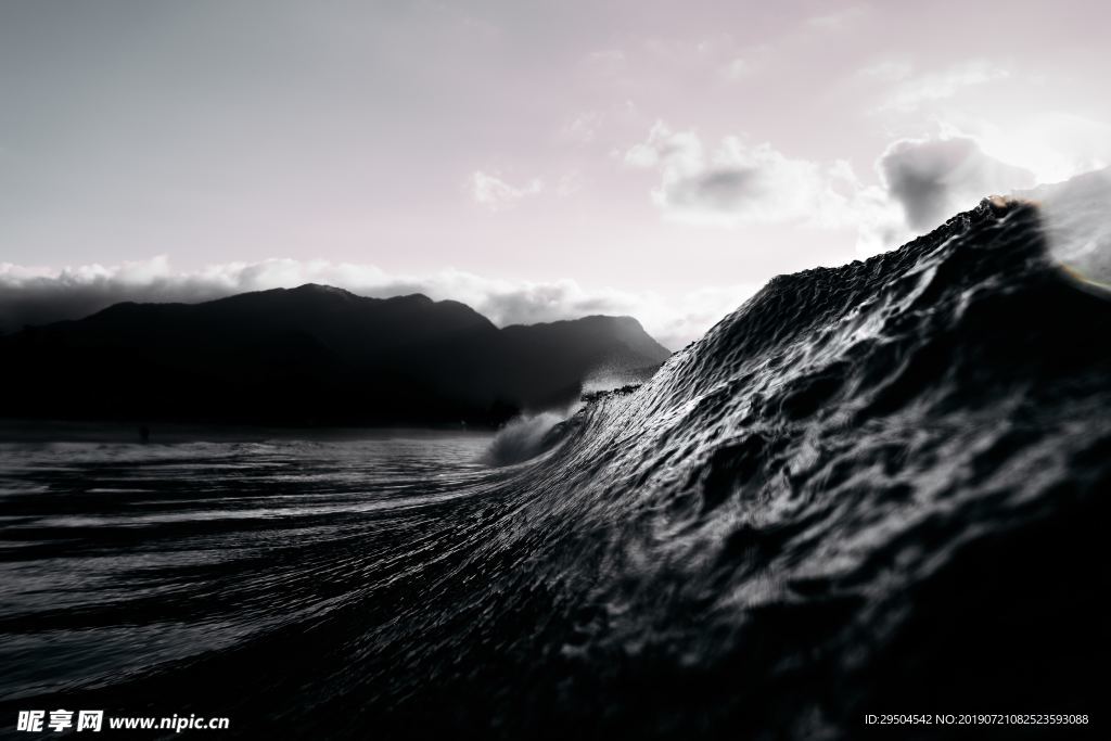 浪花