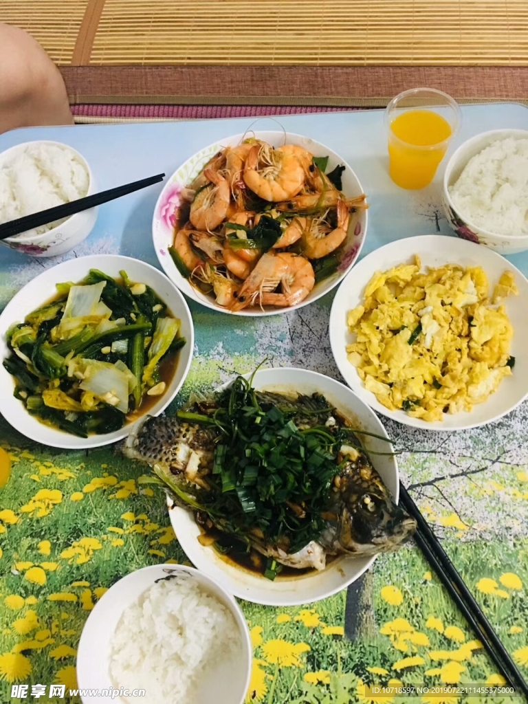 饭菜