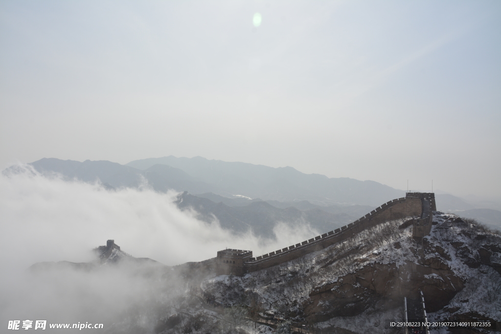 雪中长城