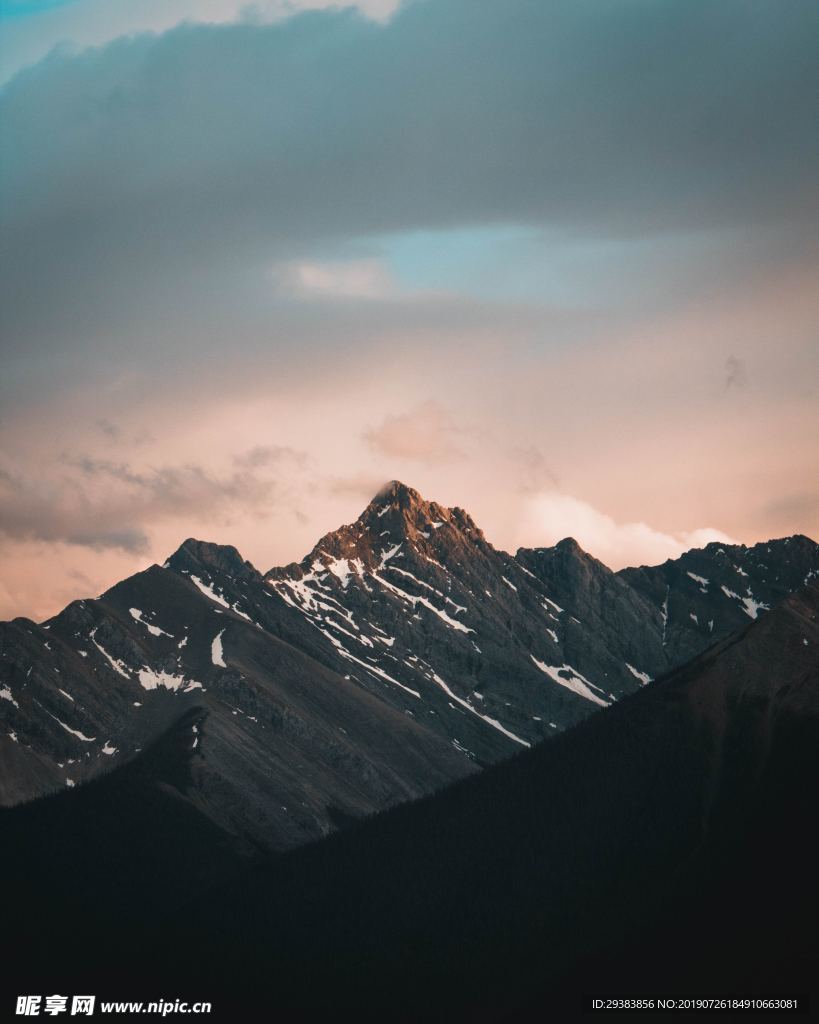 高山雪山