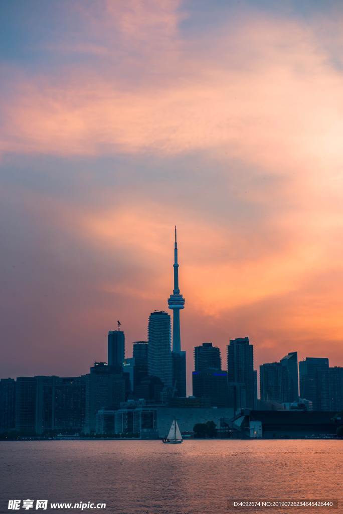 夕阳建筑