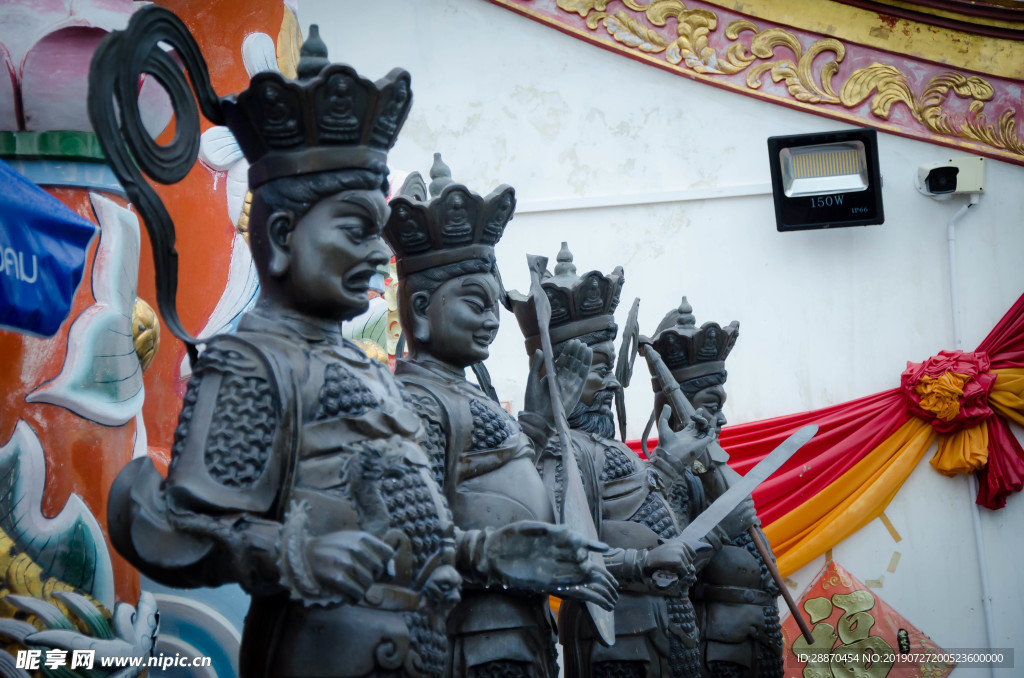 泰国寺庙的中国艺术样式