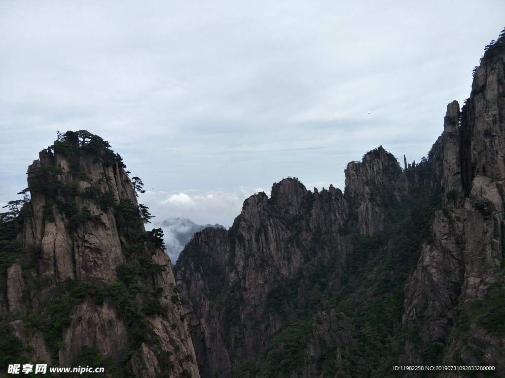 黄山山水画