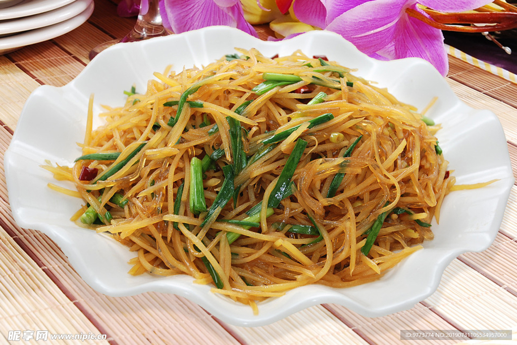 农家土豆丝  炝拌土豆丝