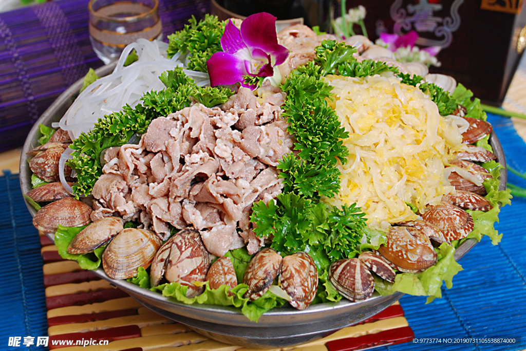 农家一锅出 东北菜
