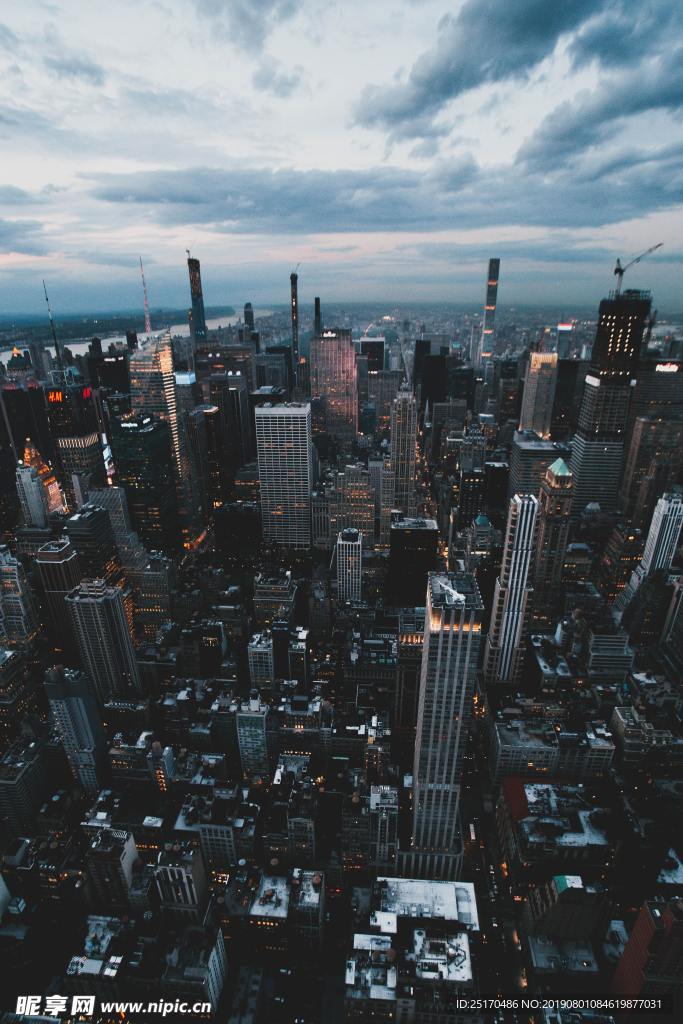 城市