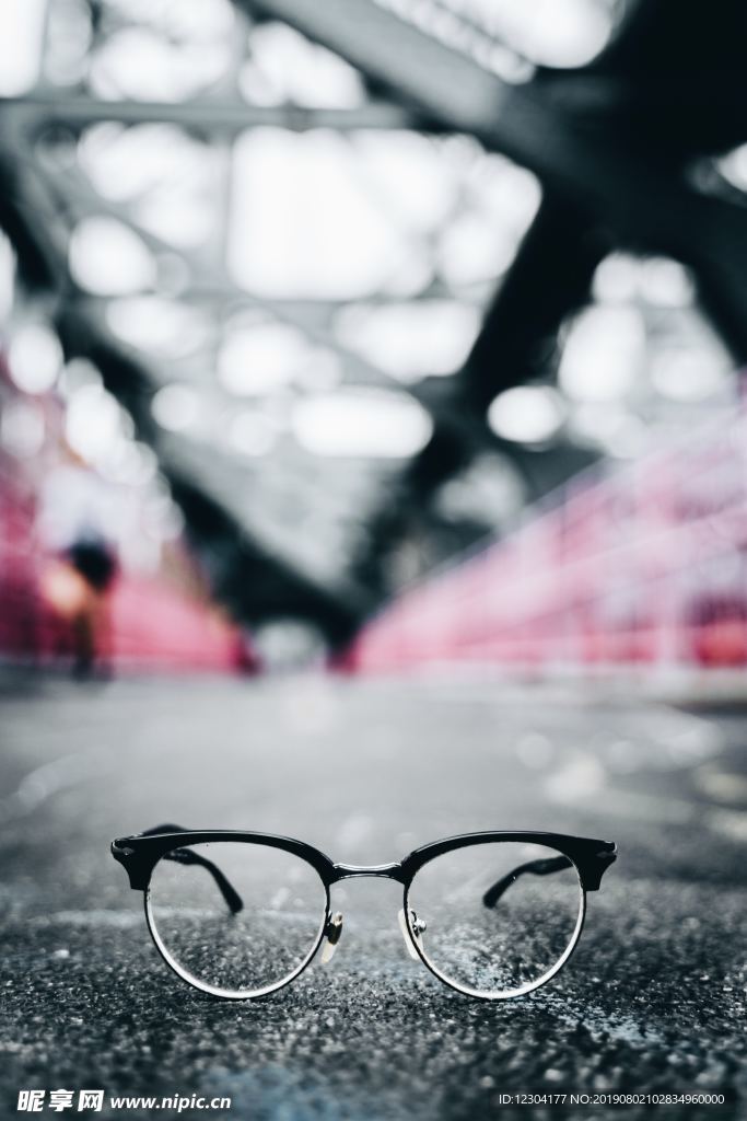 眼镜