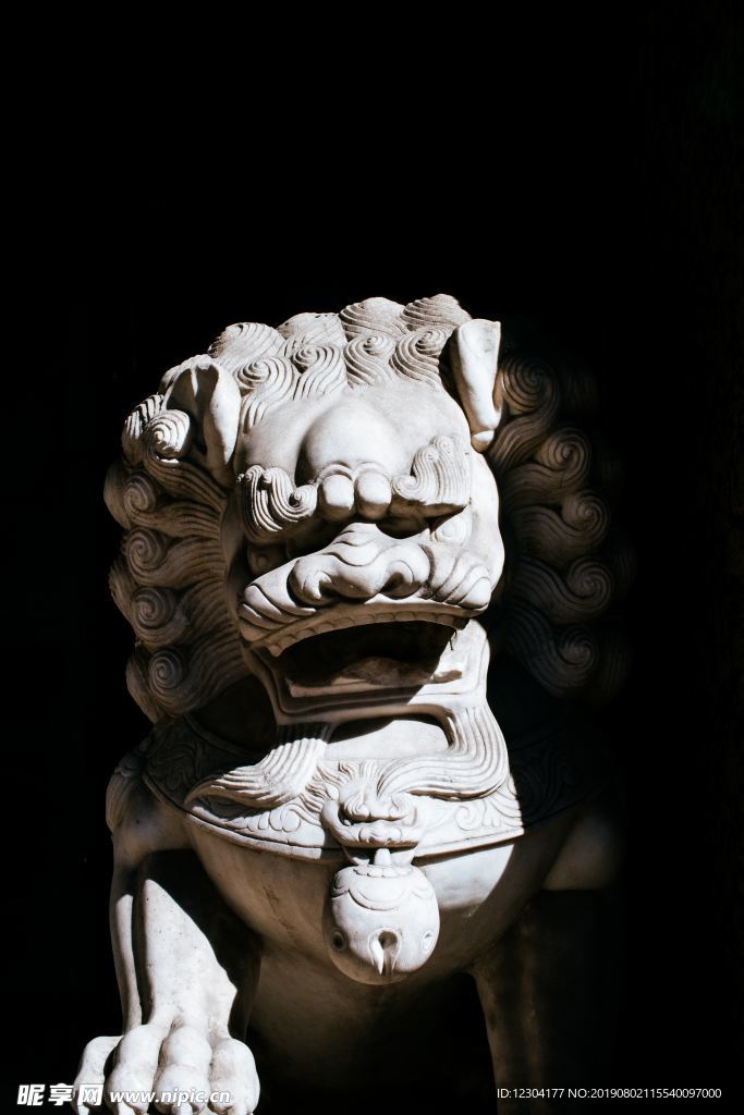雕像