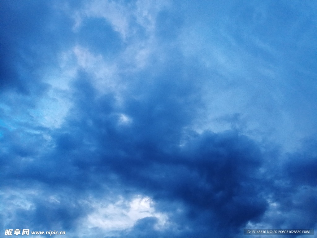 天空