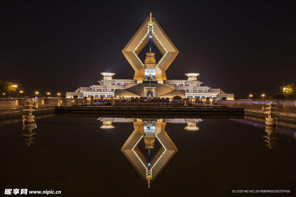 法门寺合十舍利塔夜景