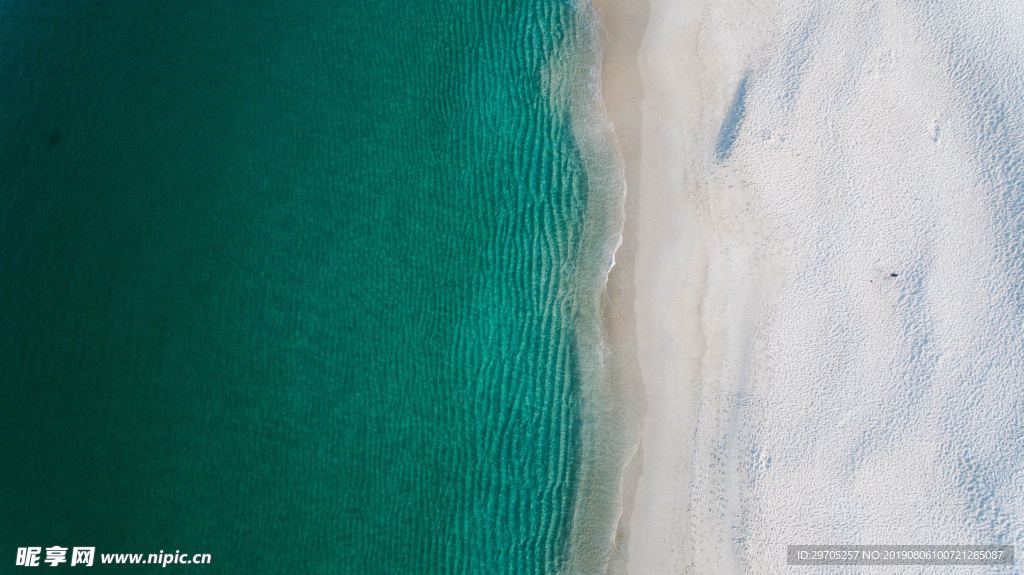 海边沙滩
