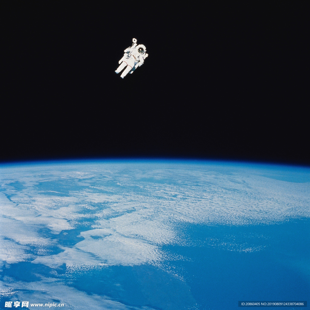 太空  宇航员   人  宇宙
