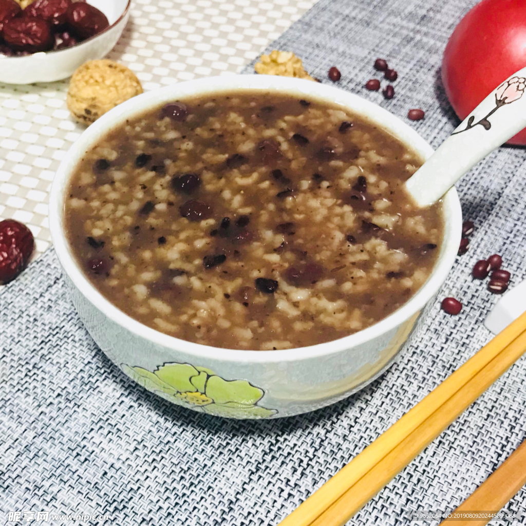 黑米粥