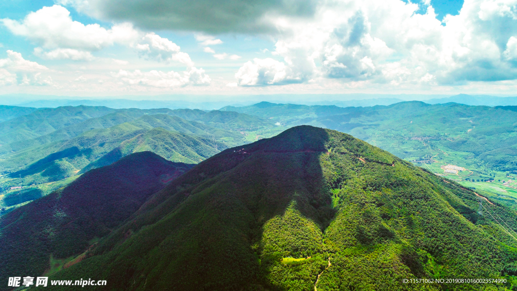 农村  九龙山