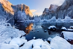 大雪河流群山树林风景