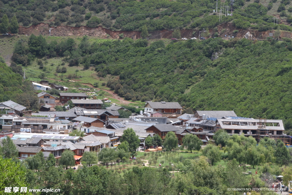 泸沽湖村庄