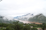 云雾缭绕的山区