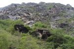 山体巨石