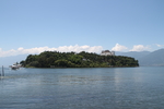 湖中小岛
