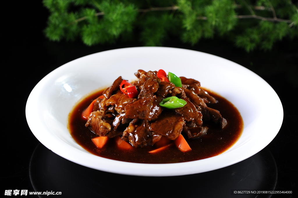 红烧小牛肉