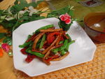 杭椒茶树菇炒烟肉