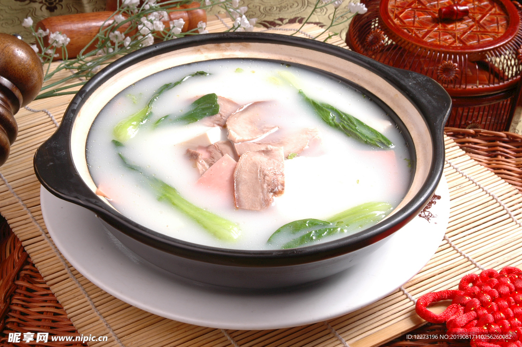 砂锅豆腐
