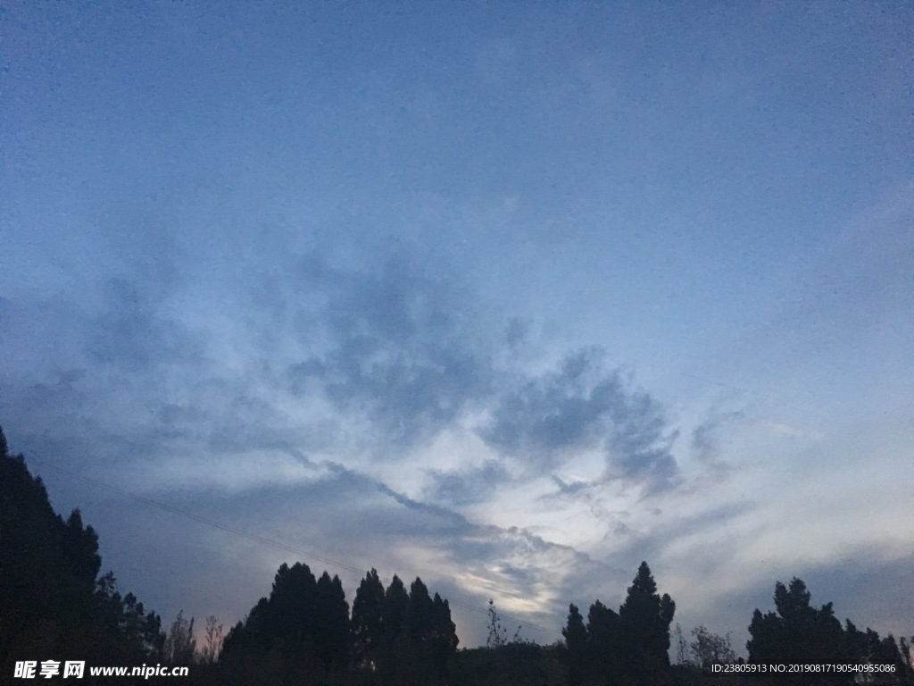 天空