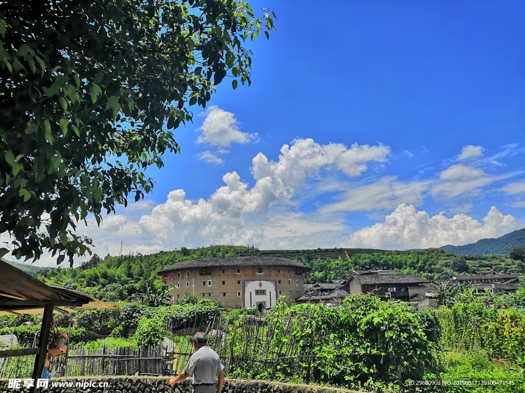 土楼风景图