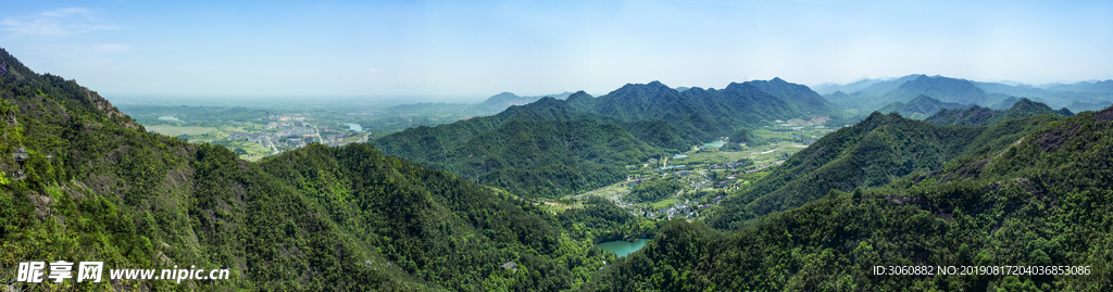 大慈岩山顶全景