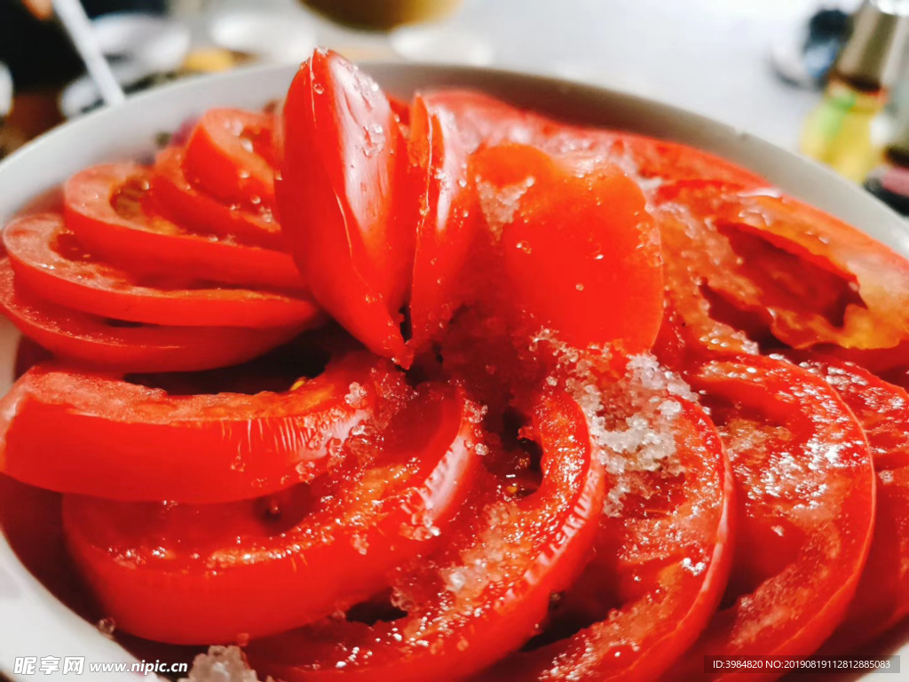 凉拌西红柿怎么做_凉拌西红柿的做法_谢小果美食_豆果美食