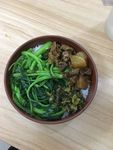 牛腩蒸饭