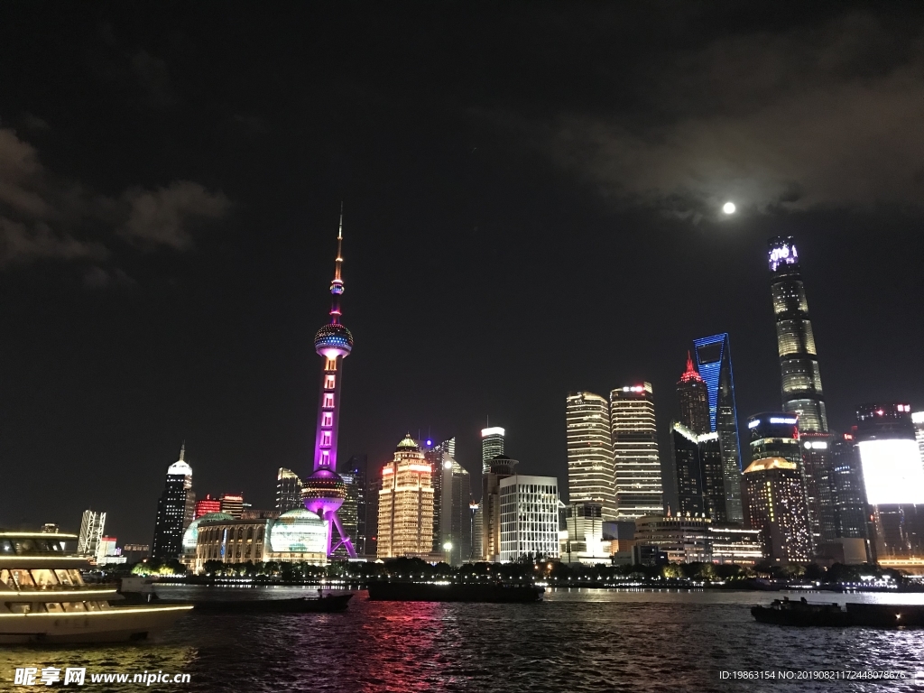 上海东方明珠夜景