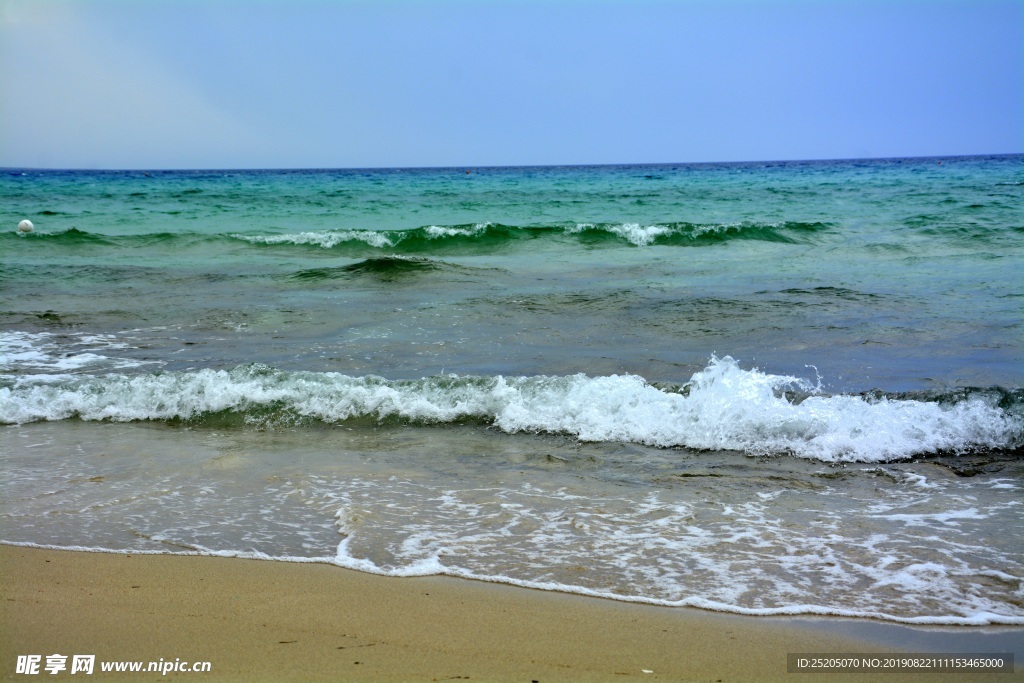 蔚蓝大海海浪