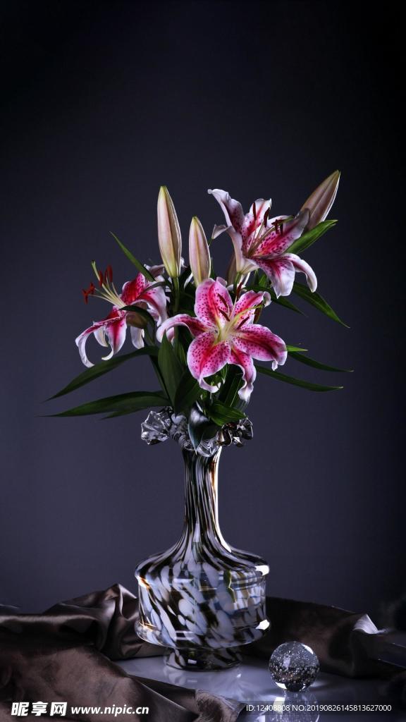 百合花