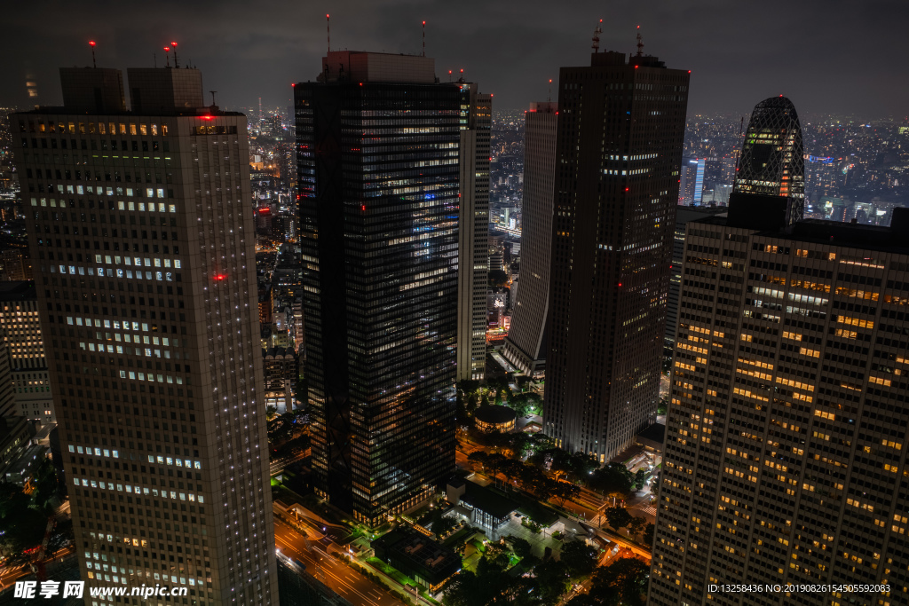 城市建筑夜景灯光