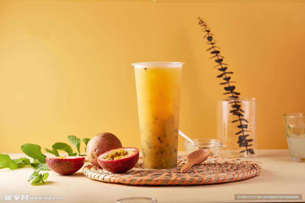 满杯百香果