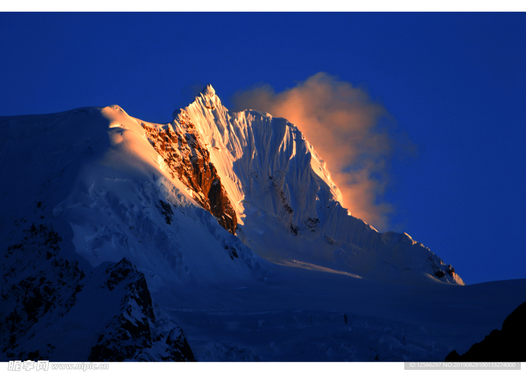 四姑娘山
