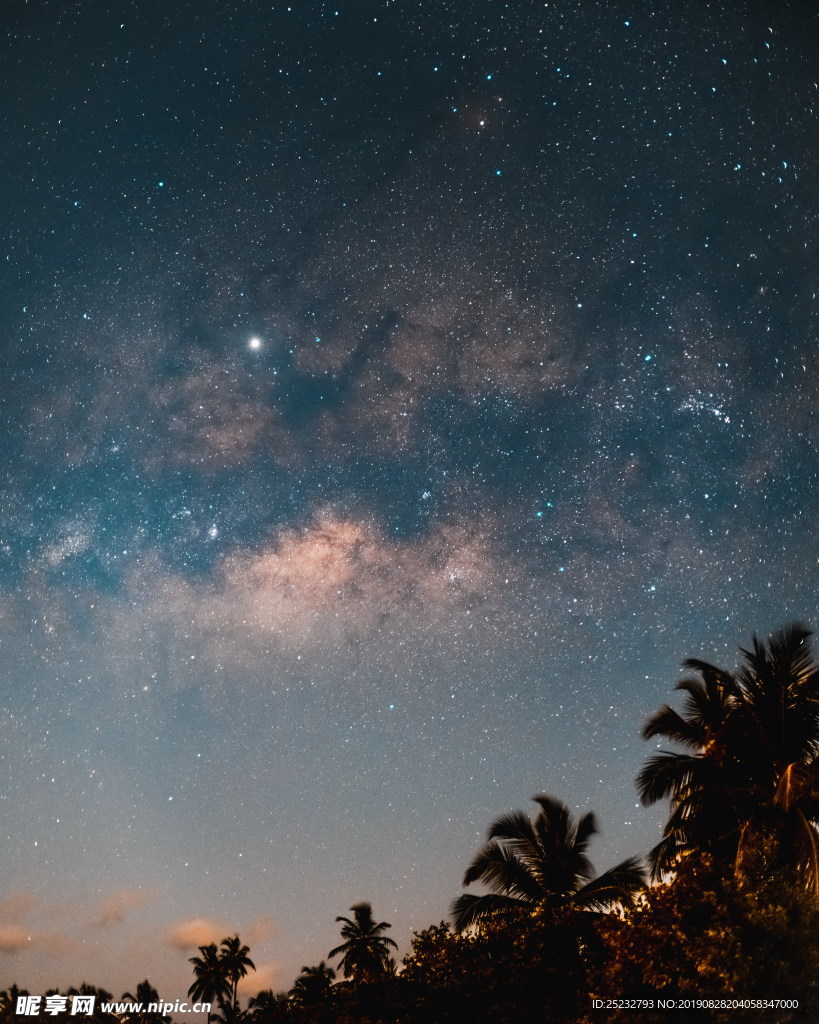 唯美意境夜晚星空
