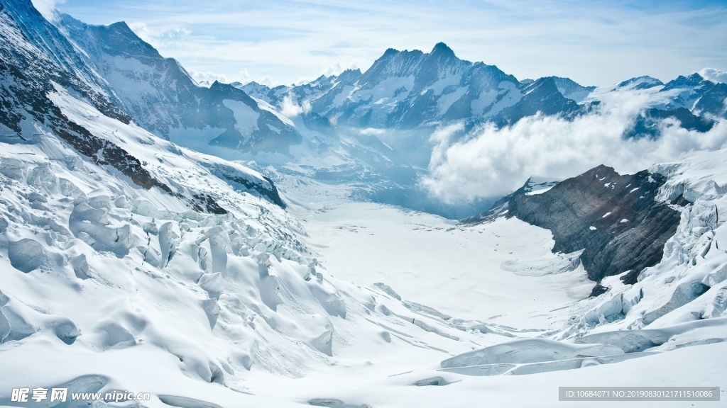 雪山背景