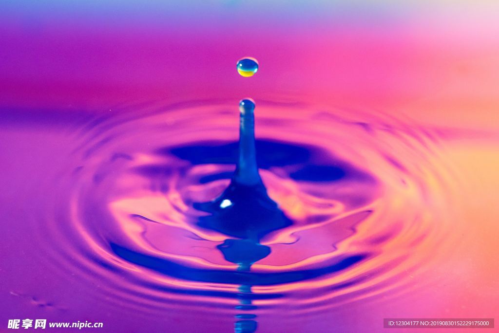 水