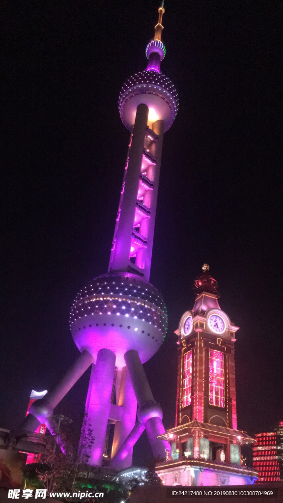 夜游东方明珠全景