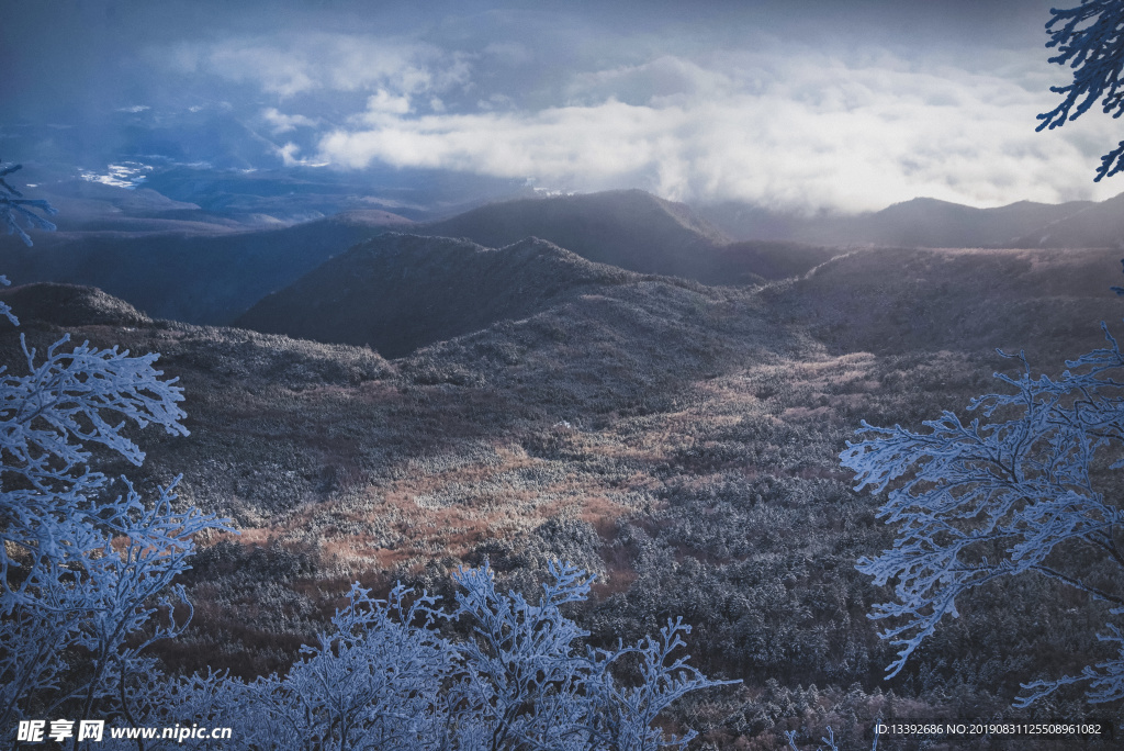 雪 结冰 云海 山峰