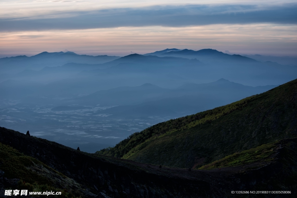 云海 雾 山 日落