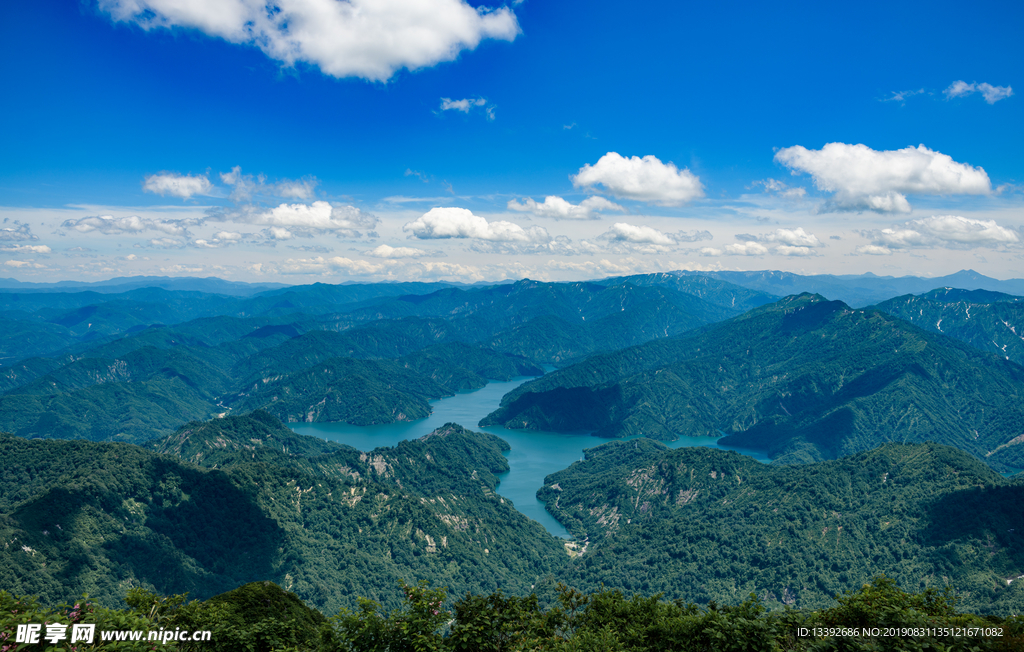 山川 云海 河道