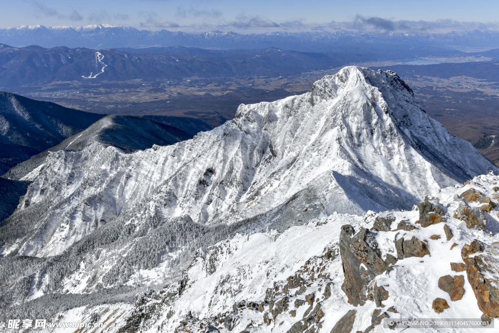 雪峰 山脉 积雪 山顶