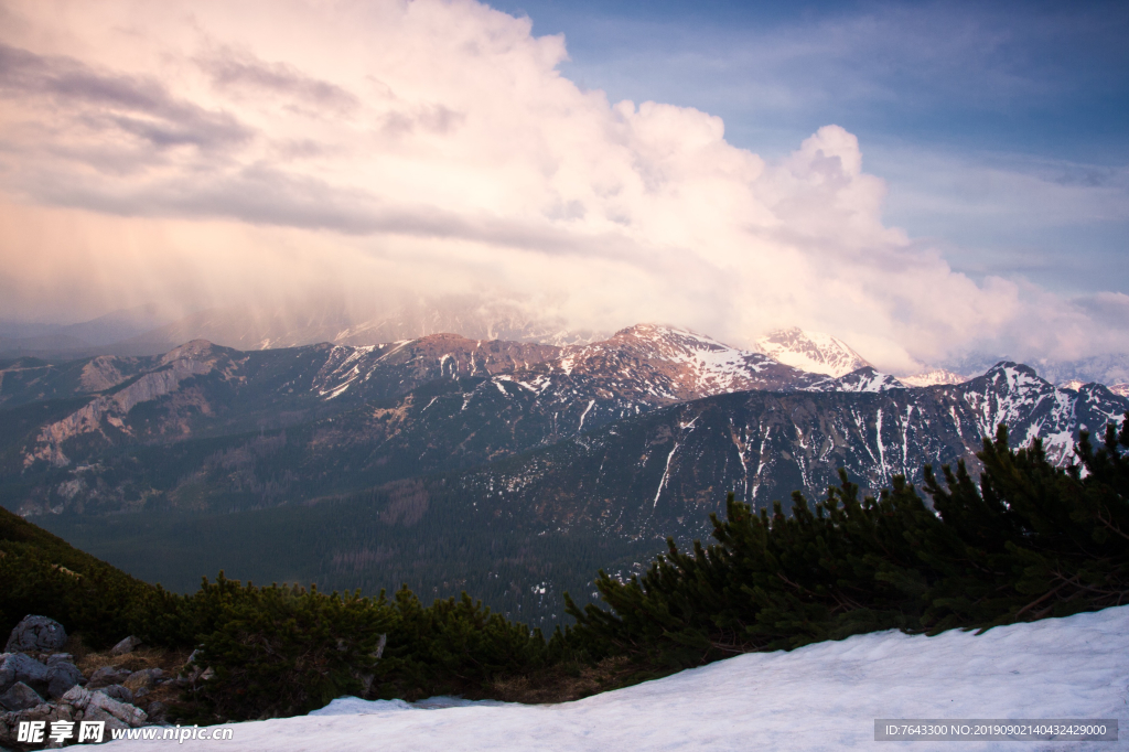 雪山