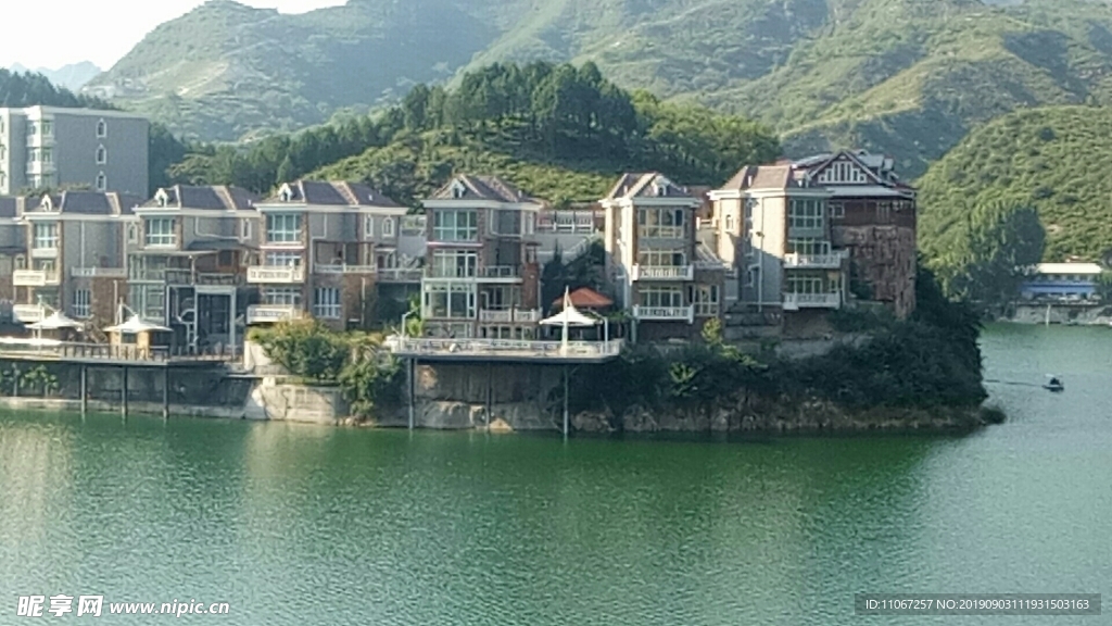 海景房