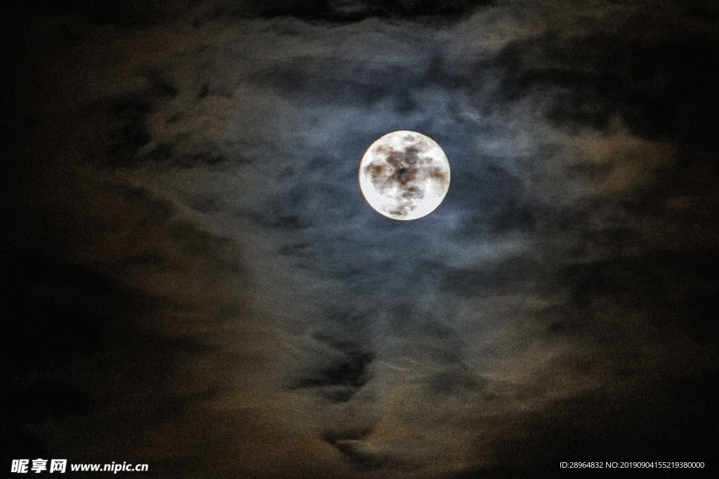 月亮 圆月 团圆 中秋节 黑夜