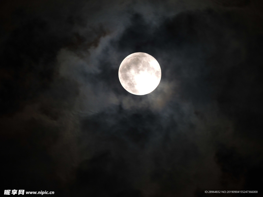 月亮 圆月 团圆 中秋节 黑夜