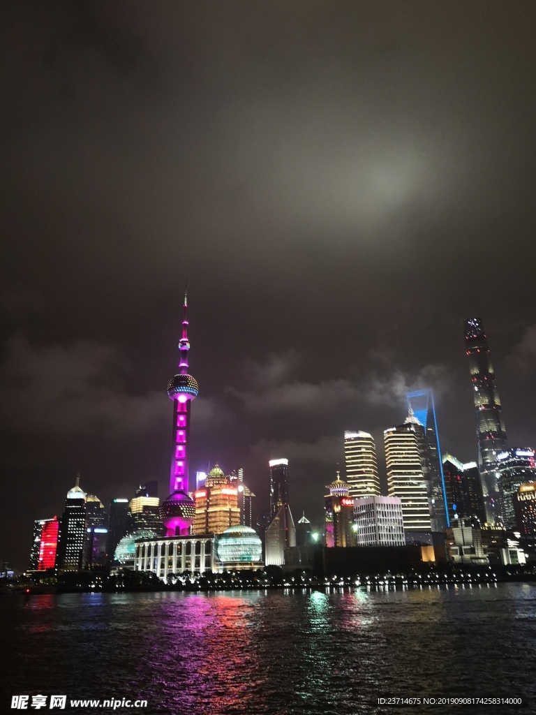 东方明珠